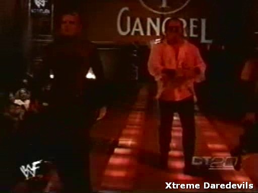 WWE-10-09-1999_127.jpg