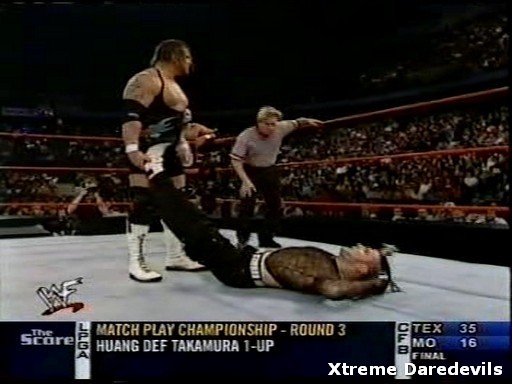 WWE-10-27-2001_206.jpg