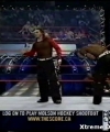 WWE-10-27-2001_124.jpg