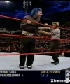 WWE-11-10-2001_174.jpg