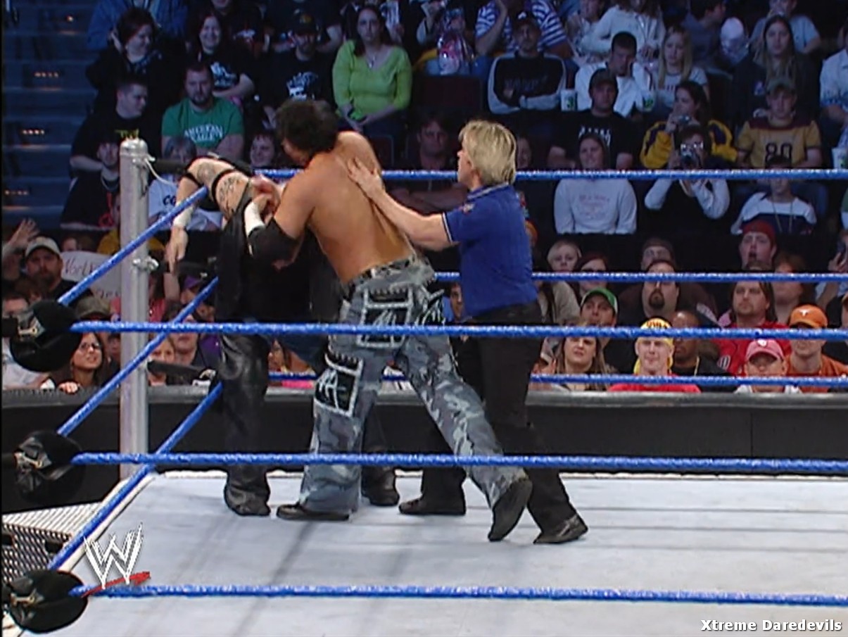 WWE-03-17-2006_163.jpg