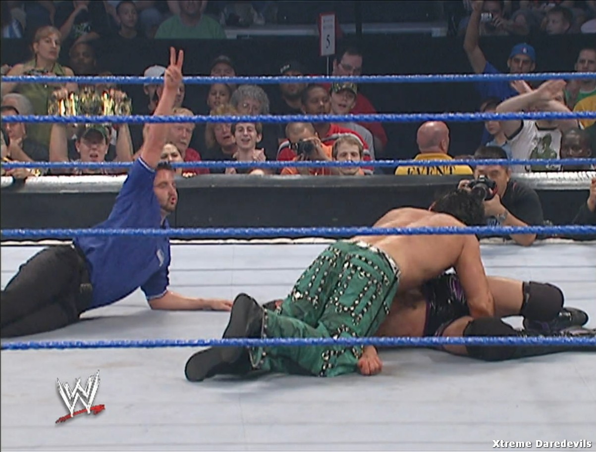 WWE-09-01-2006_173.jpg