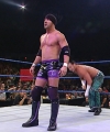 WWE-09-15-2006_120.jpg