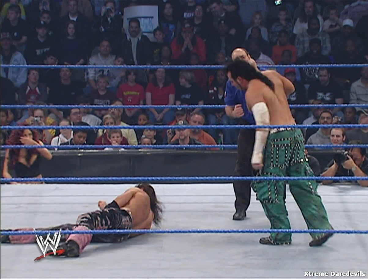 WWE-12-22-2006_165.jpg