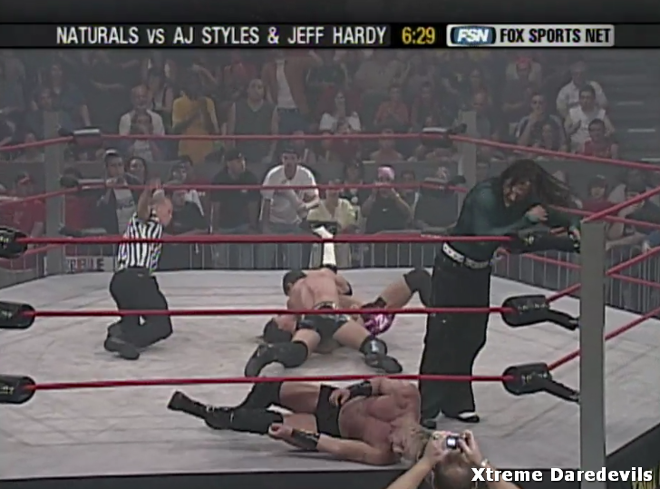 TNA_9-10-04_190.png