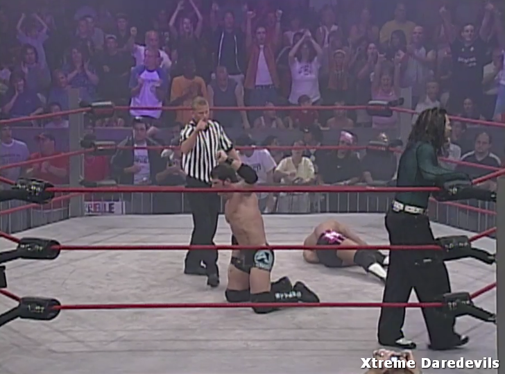 TNA_9-10-04_194.png