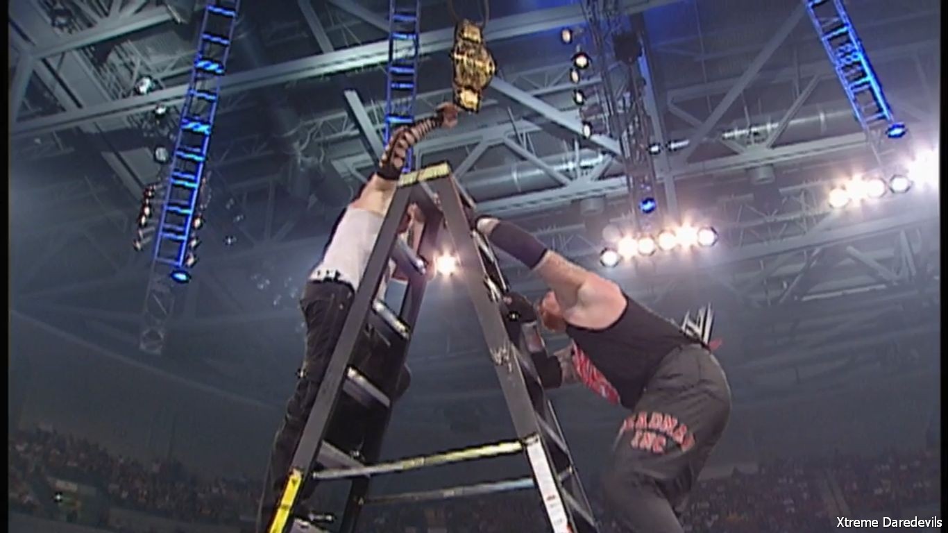 WWECountdown_Ladders_431.jpg