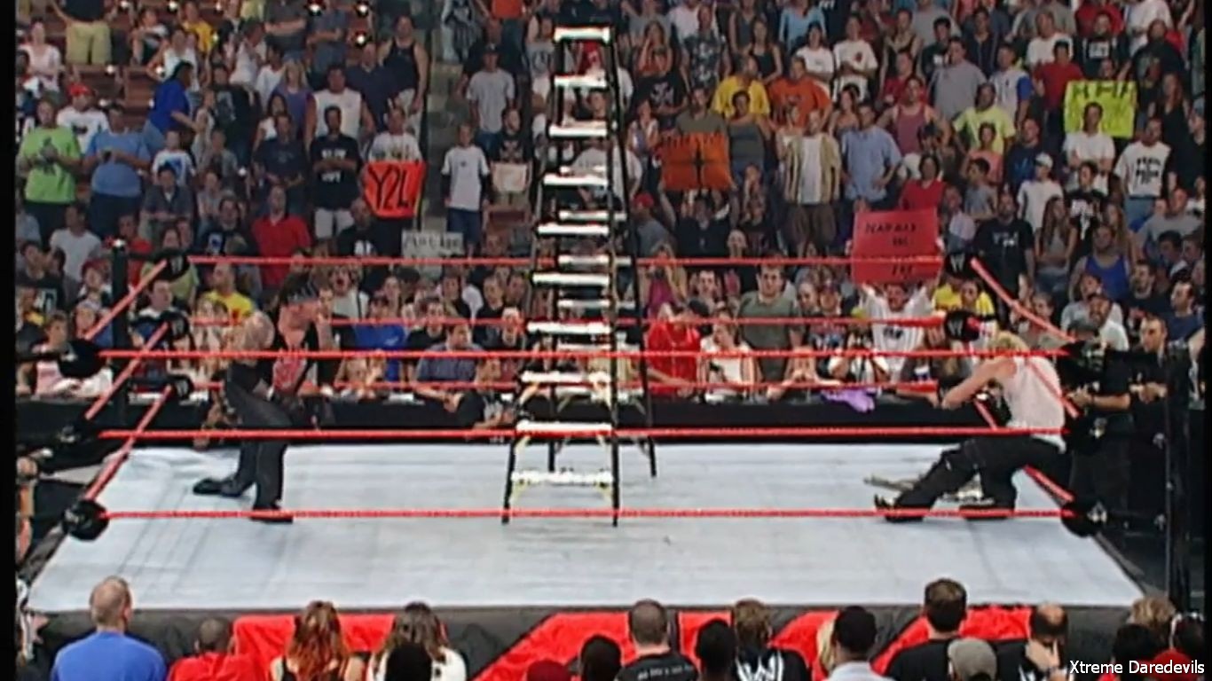 WWECountdown_Ladders_456.jpg