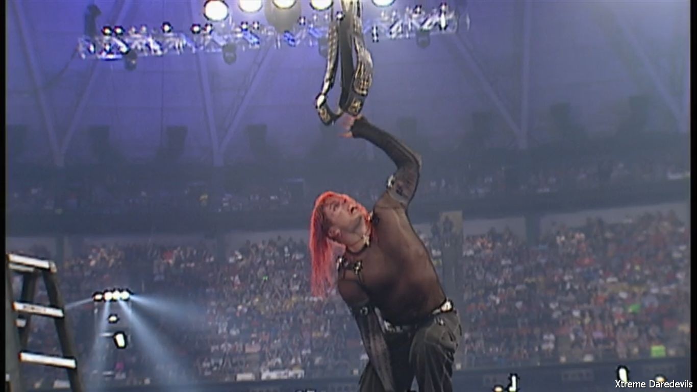 WWECountdown_Ladders_563.jpg