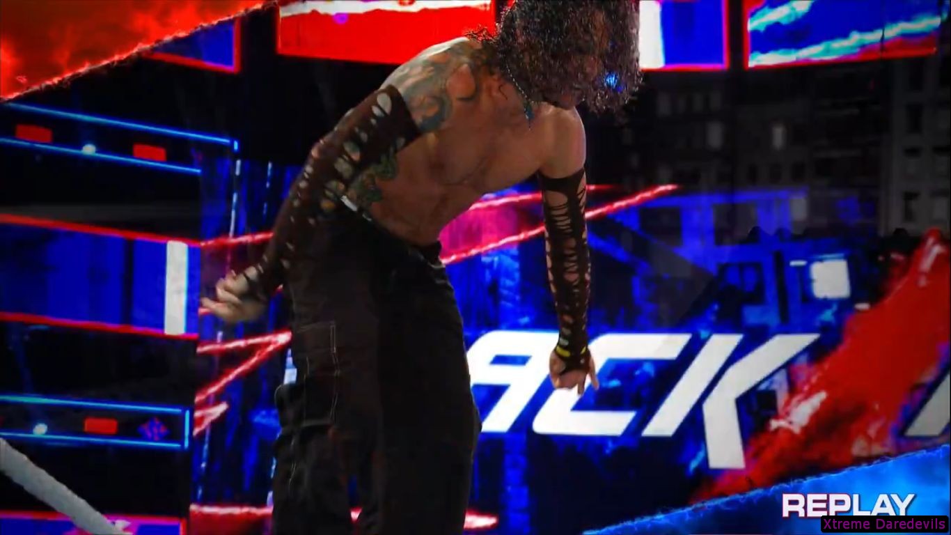 Backlash_2939.jpg