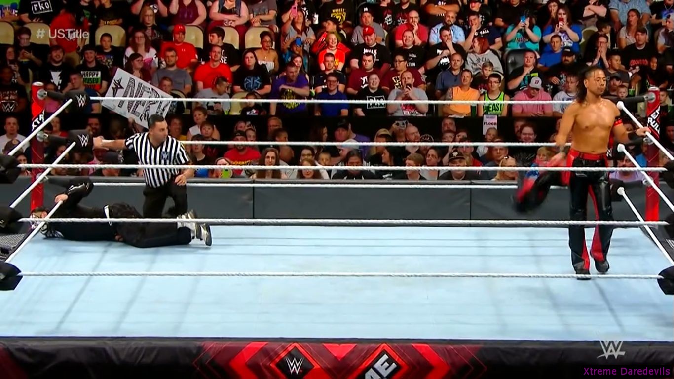 ExtremeRules_2677.jpg