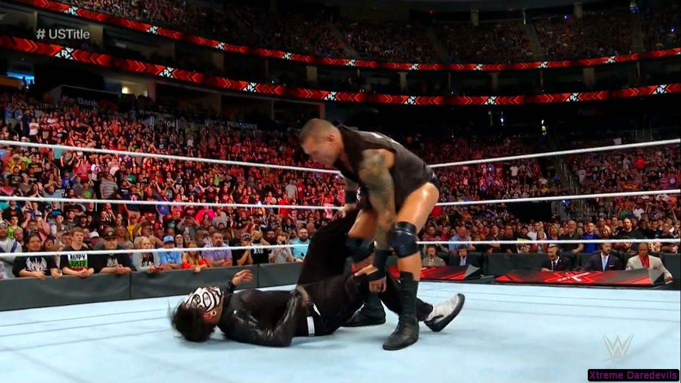 ExtremeRules_2763.jpg