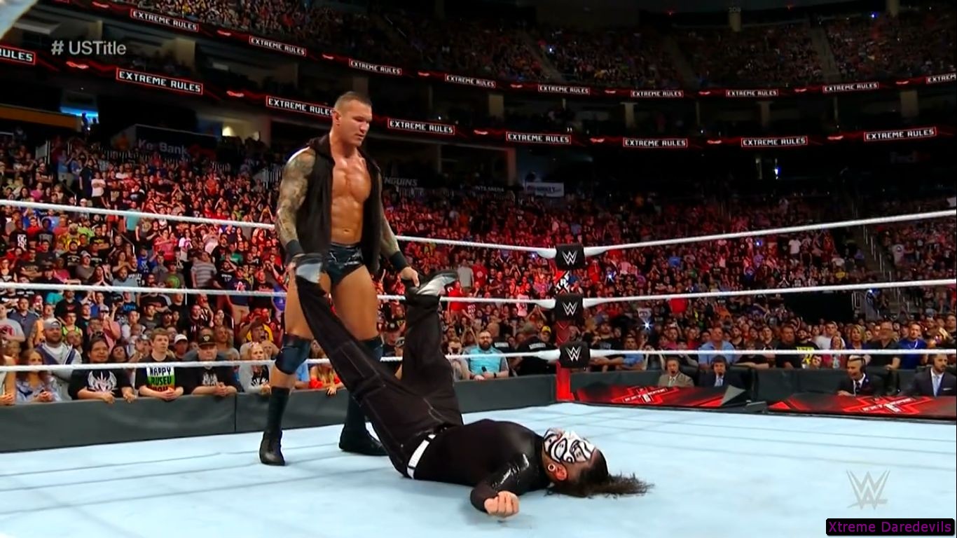 ExtremeRules_2768.jpg