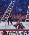 ExtremeRules_09_2683.jpg