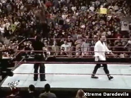 WWE-10-16-1999_150.jpg