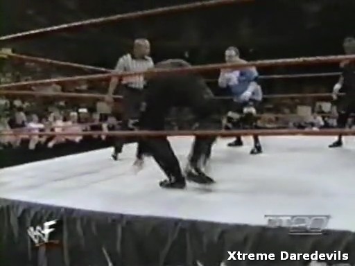 WWE-11-13-1999_128.jpg