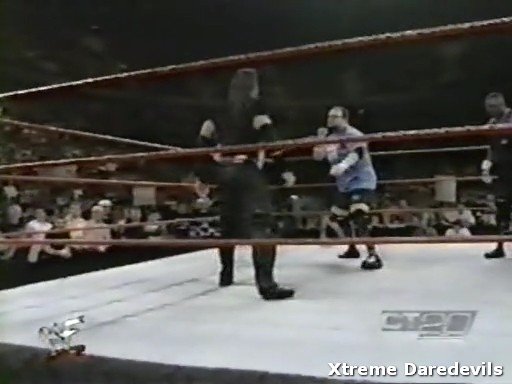 WWE-11-13-1999_129.jpg