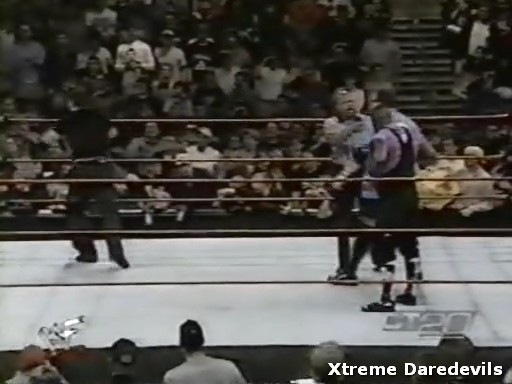 WWE-11-13-1999_131.jpg
