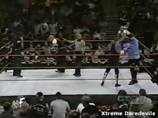 WWE-11-13-1999_145.jpg