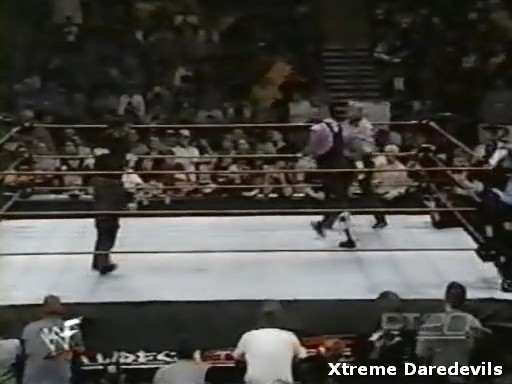 WWE-11-13-1999_149.jpg