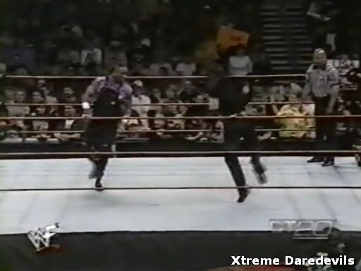 WWE-11-13-1999_151.jpg