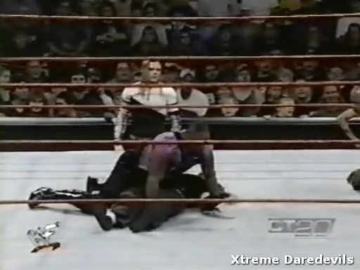 WWE-11-13-1999_226.jpg