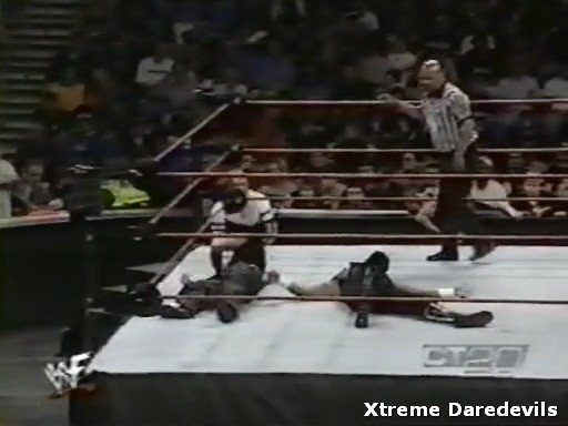WWE-11-13-1999_256.jpg
