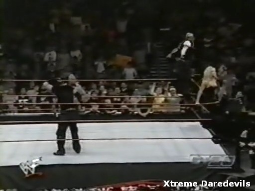 WWE-11-13-1999_306.jpg