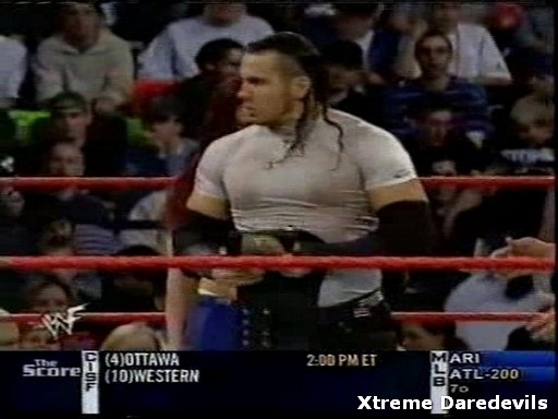 WWE-10-20-2001_129.jpg