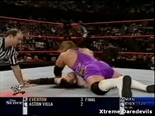 WWE-10-20-2001_199.jpg