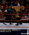WWE-11-03-2001_187.jpg
