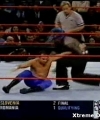 WWE-11-10-2001_139.jpg