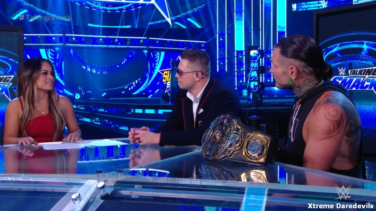 TalkingSmack_130.jpg