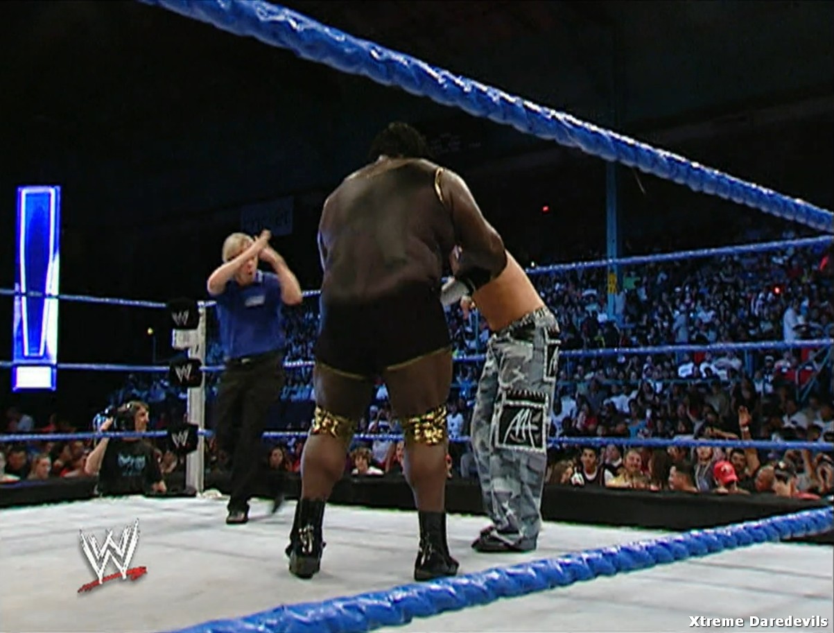 WWE-05-19-2006_135.jpg