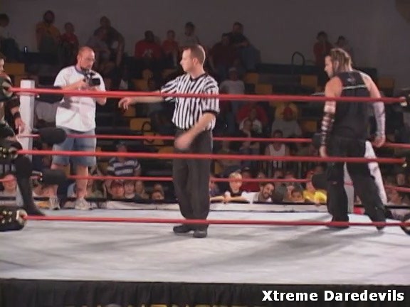 UWF-TNA_2006_04_15_Campus_Invasion_Night_2_DVDRip_x264-RUDOS_mp40654.jpg