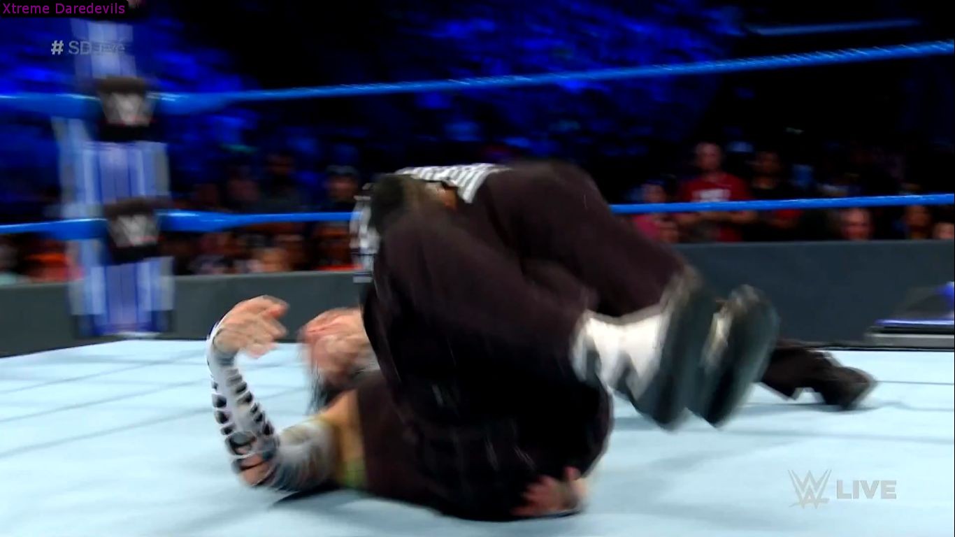 Smackdown_2434.jpg