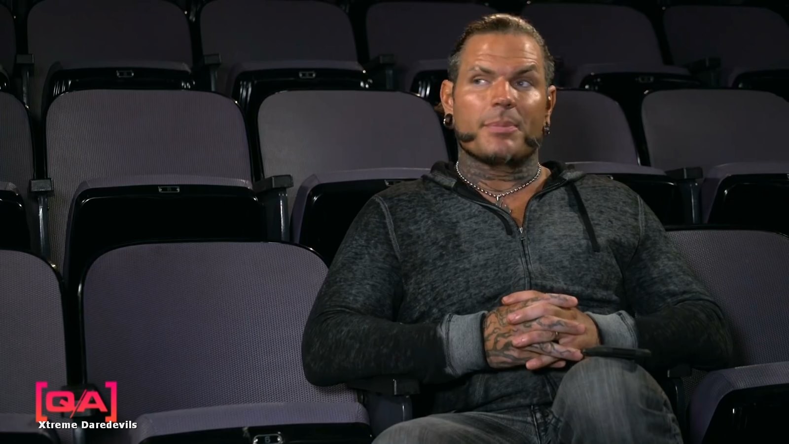 Jeff_Hardy_Superstar_QA_384.jpg