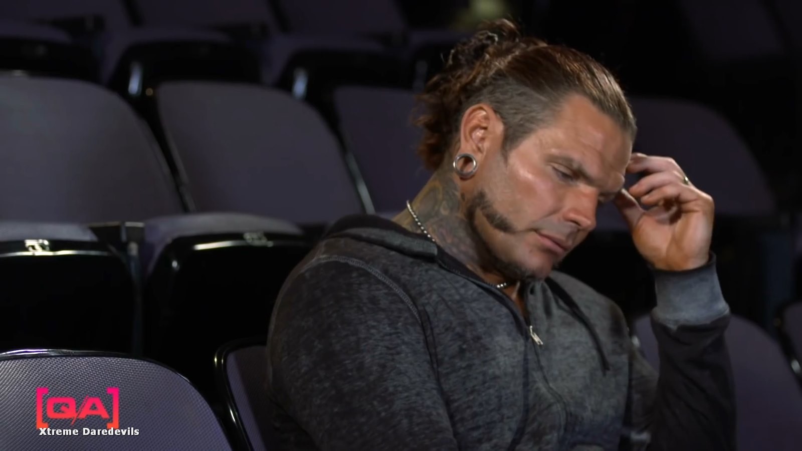 Jeff_Hardy_Superstar_QA_411.jpg